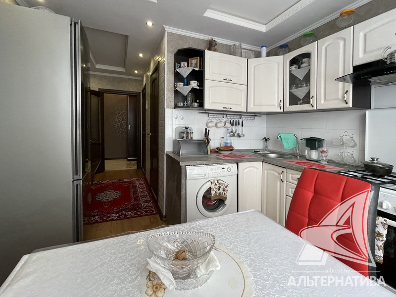  68.4кв.м., комнат 3, г. Брест (ВОСТОК)