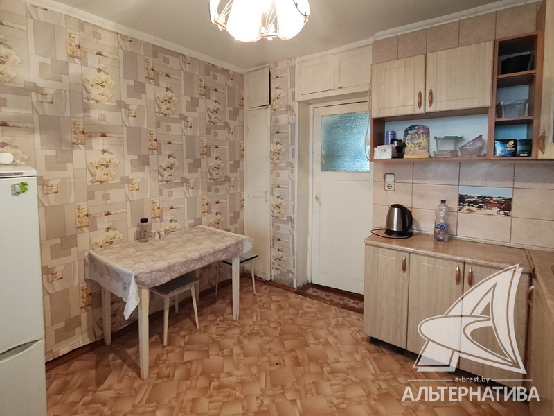  57.3кв.м., комнат 3, Каменецкий р-н