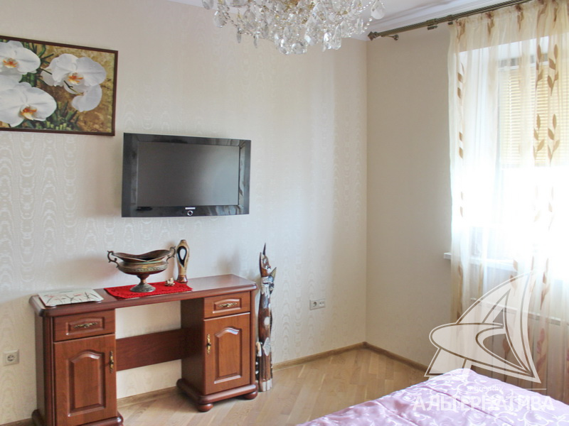  93кв.м., комнат 3, г. Брест (КОВАЛЕВО)