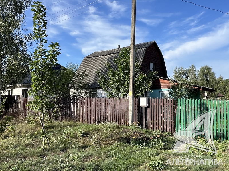 Дачный дом жилого типа 28.3кв.м. (участок 10.07 сот.), г. Брест (САД. ТОВАРИЩЕСТВА) (2004)