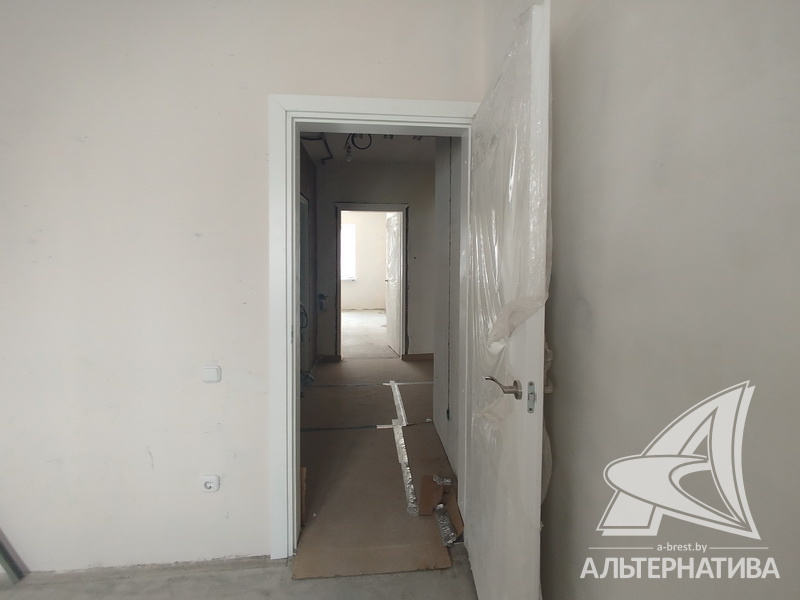  85.2кв.м., комнат 3, г. Брест (ГОБК)
