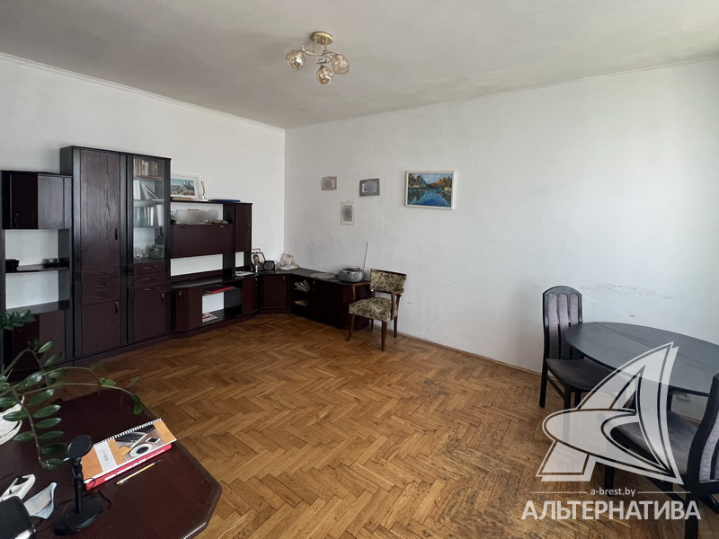  75.5кв.м., комнат 3, г. Брест (ЦЕНТР)