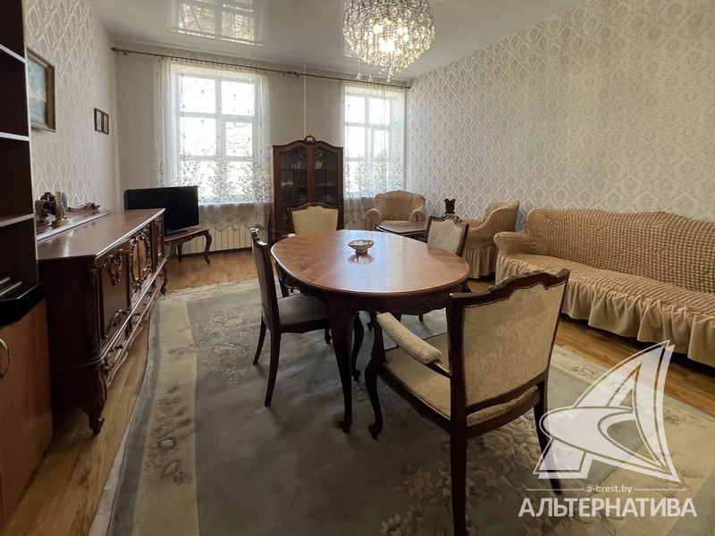  75.8кв.м., комнат 2, г. Брест (ЦЕНТР)