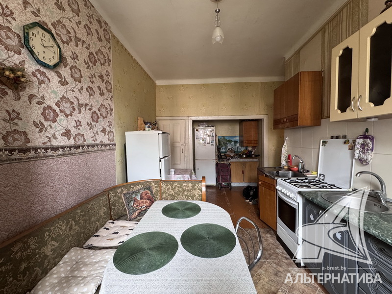  93.9кв.м., комнат , г. Брест (БРЕСТСКИХ ДИВИЗИЙ)
