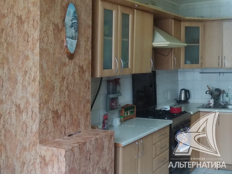  67.4кв.м., комнат 3, г. Брест (ЦЕНТР)