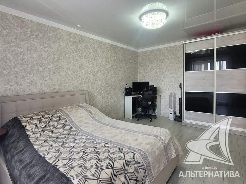  36кв.м., комнат 1, г. Брест (БРЕСТСКИХ ДИВИЗИЙ)