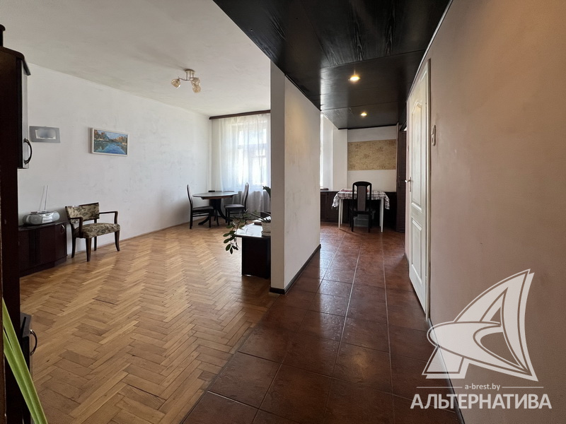  75.5кв.м., комнат 3, г. Брест (ЦЕНТР)