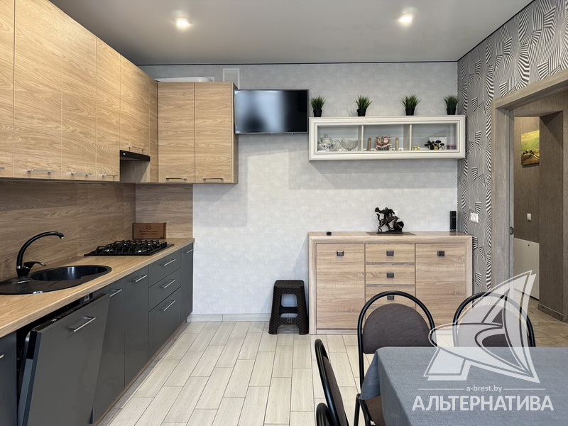  284.8кв.м., Брестский р-н