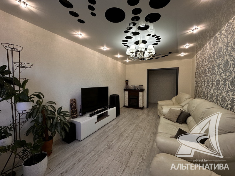  69кв.м., комнат 3, г. Брест (КОВАЛЕВО)