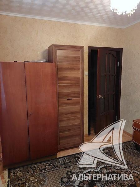  102.5кв.м., комнат 4, Брестский р-н