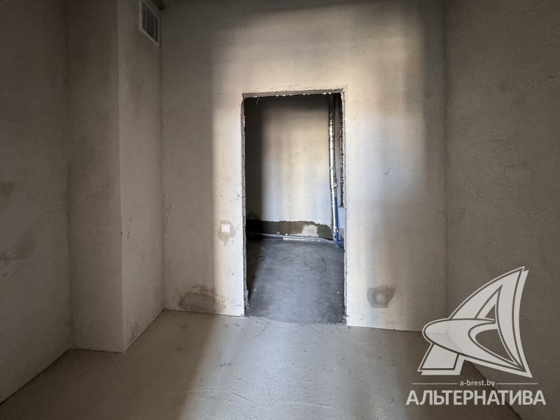  83.8кв.м., комнат 3, г. Брест (ЦЕНТР)