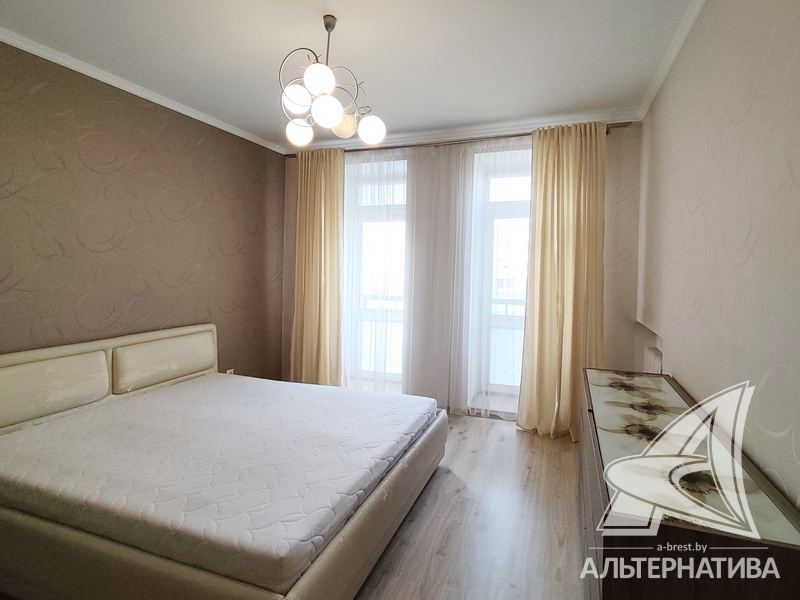  79.9кв.м., комнат 3, г. Брест (КОВАЛЕВО)