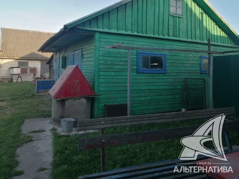  102.8кв.м. (участок 13.68 сот.), Кобринский р-н