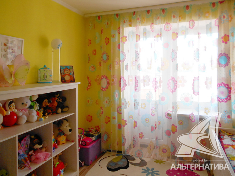  76.8кв.м., комнат 3, г. Брест (ЗАВОДСКАЯ)