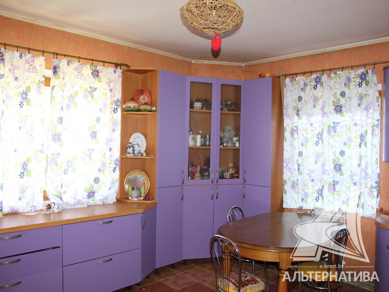  74.8кв.м., комнат 3, г. Брест (КИЕВКА)
