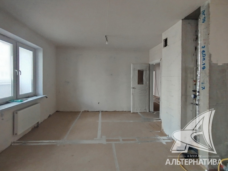  85.2кв.м., комнат 3, г. Брест (ГОБК)