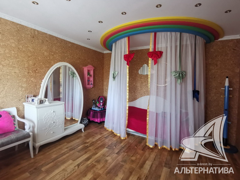  261кв.м. (участок 10 сот.), г. Брест (ВЕРЕСКОВЫЕ)