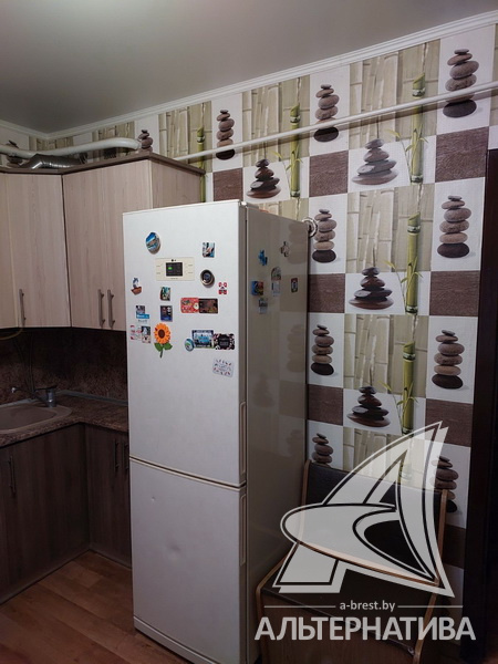  102.5кв.м., комнат 4, Брестский р-н
