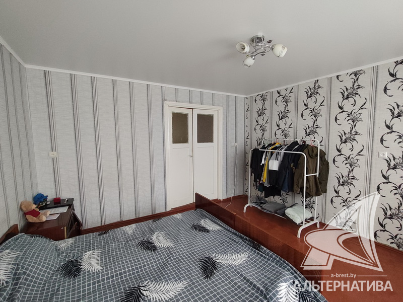  57.3кв.м., комнат 3, Каменецкий р-н
