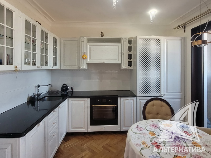  74.3кв.м., комнат 3, г. Брест (ВОСТОК)