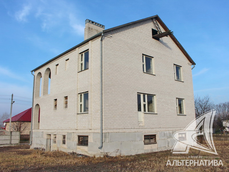  186.6кв.м. (участок 14.89 сот.), г. Брест (БЕРЕЗОВКА)