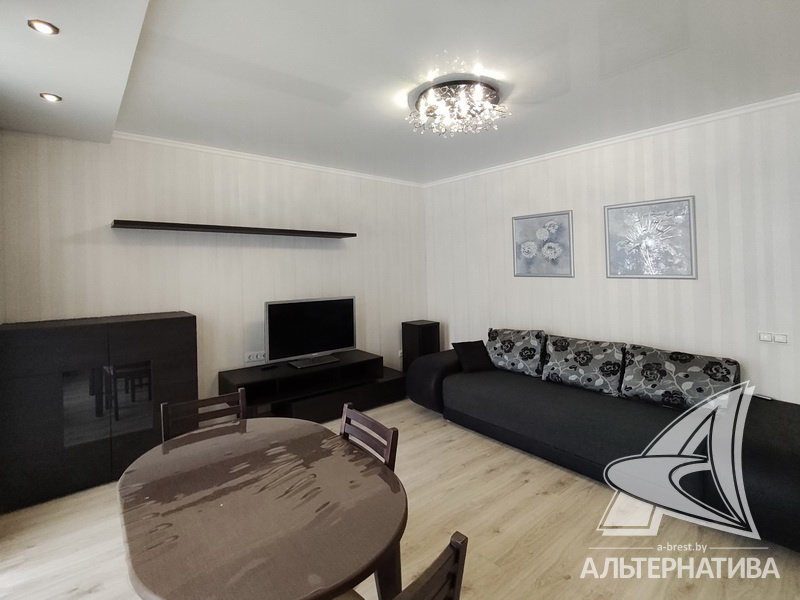  79.9кв.м., комнат 3, г. Брест (КОВАЛЕВО)