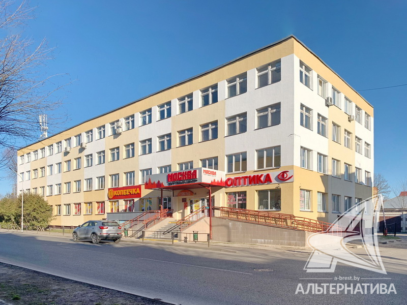 Здание многофункциональное в Пинске в собственность 4705.5м.кв. (участок 29.8сот.), Пинск