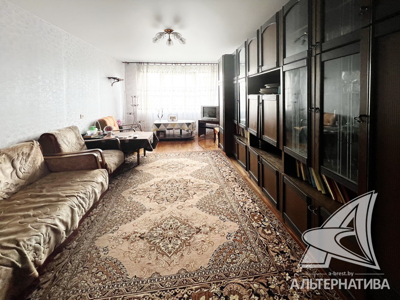  75.3кв.м., комнат 4, г. Брест (ВОСТОК)