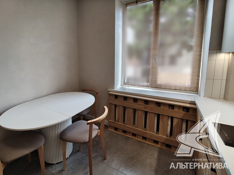  43.9кв.м., комнат 2, г. Брест (ЦЕНТР)