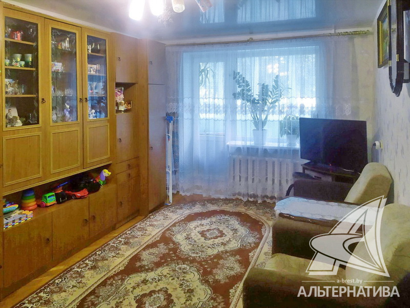  67кв.м., комнат 4, г. Брест (РЕЧИЦА)