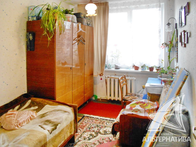  74.1кв.м., комнат 4, Каменецкий р-н