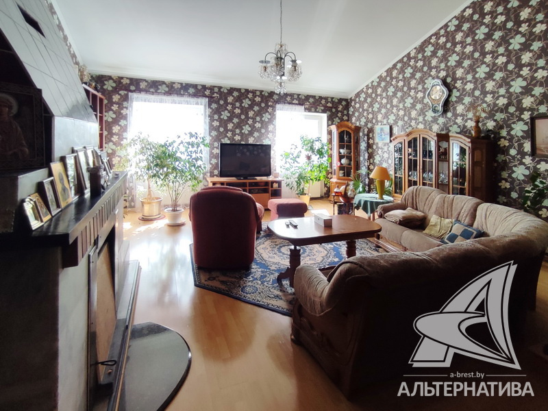  381.7кв.м. (участок 15.68 сот.), Брестский р-н