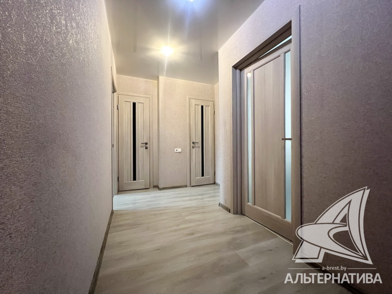  65.9кв.м., комнат 3, г. Брест (ЦЕНТР)