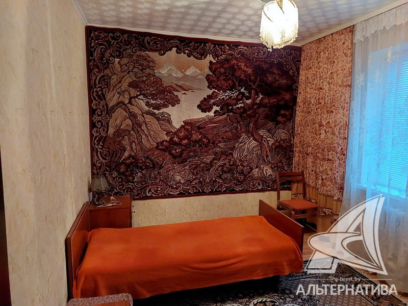  102.5кв.м., комнат 4, Брестский р-н
