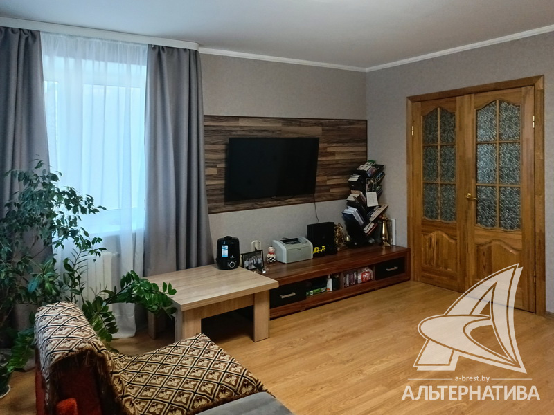  77кв.м., комнат 3, г. Брест (ВОСТОК)