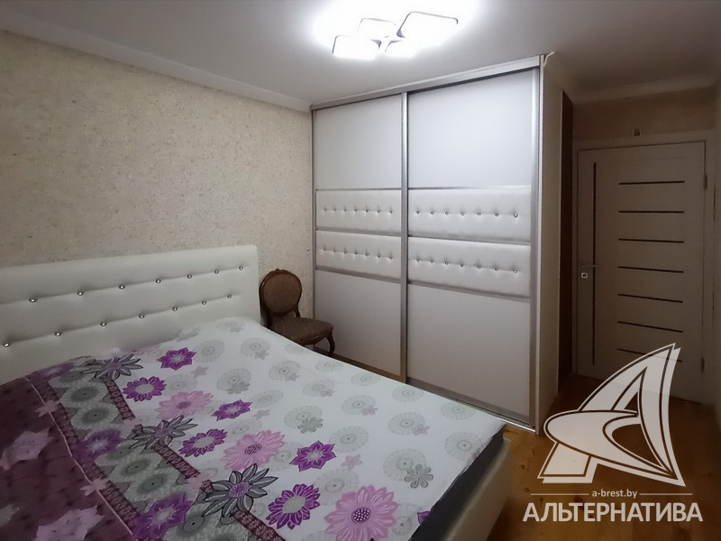  63кв.м., комнат 3, г. Брест (ЮЖНЫЙ)