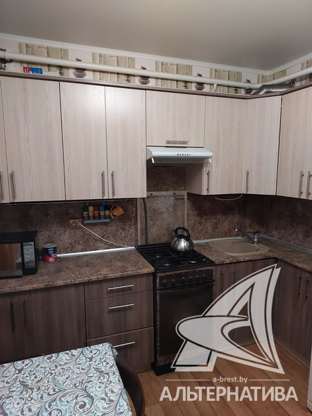  102.5кв.м., комнат 4, Брестский р-н