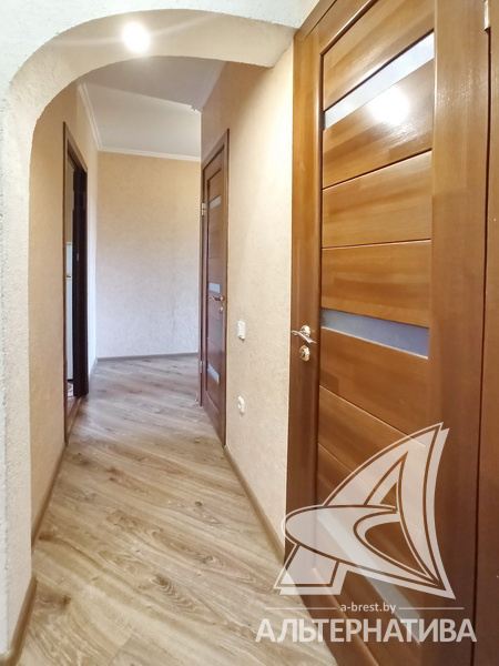  53.8кв.м., комнат 2, г. Брест (ДУБРОВКА)