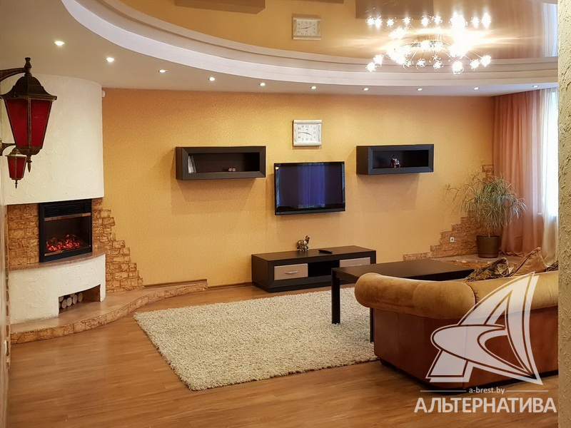  122.9кв.м., комнат 3, г. Брест (ЦЕНТР)