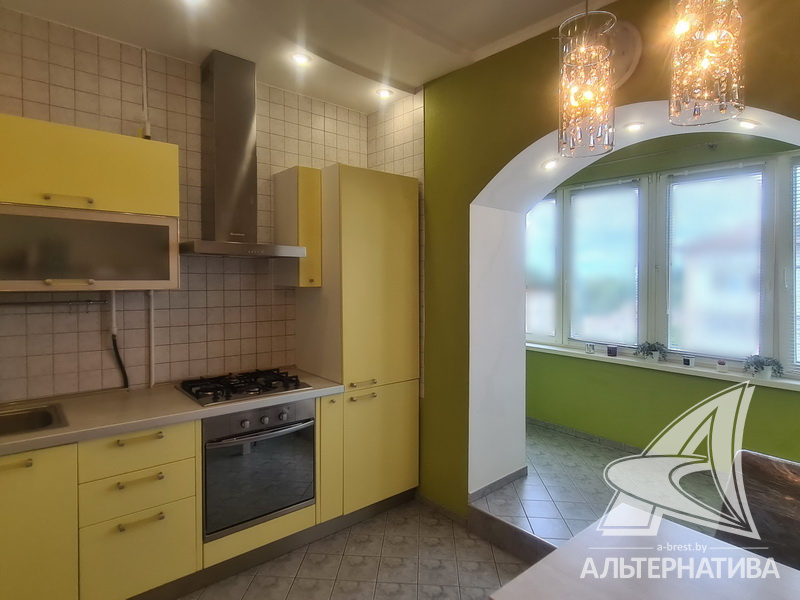  79.9кв.м., комнат 4, г. Брест (ЦЕНТР)