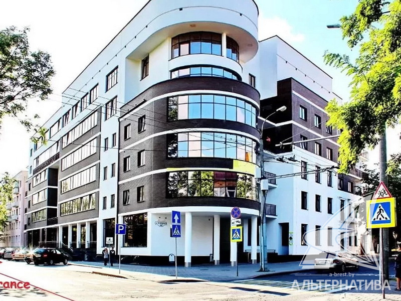  113.4кв.м., комнат 3, г. Брест (ЦЕНТР)