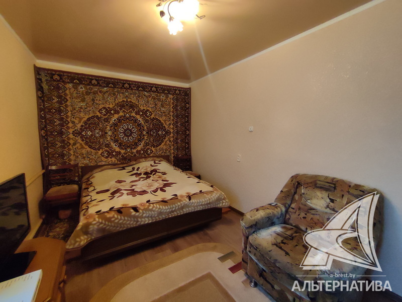  67кв.м., комнат 3, г. Брест (КИЕВКА)
