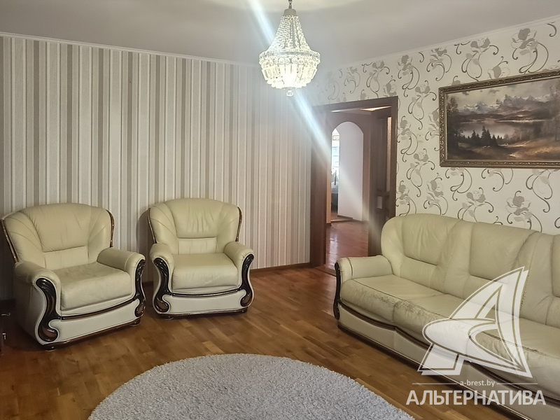  64кв.м., комнат 3, г. Брест (КИЕВКА)