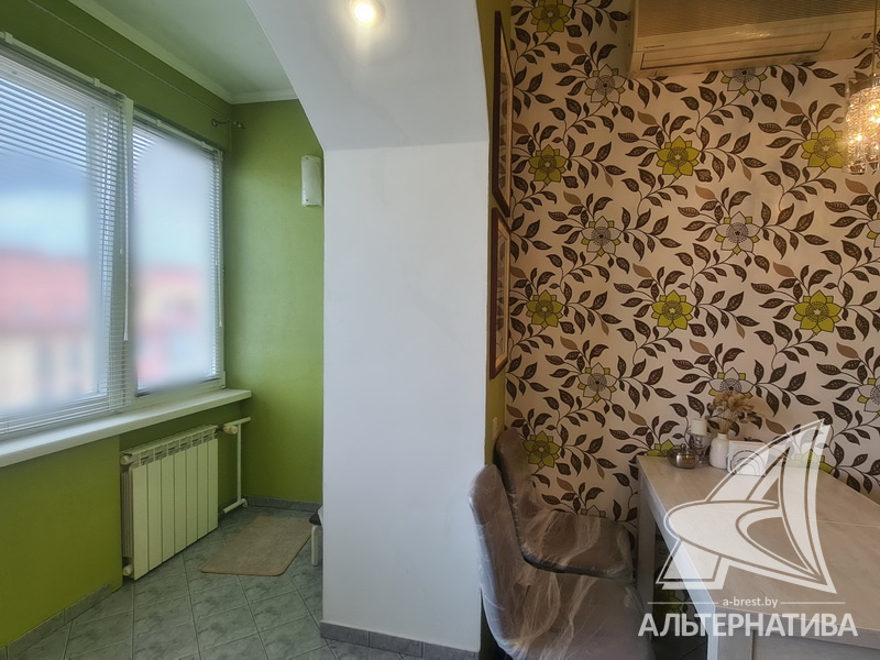  79.9кв.м., комнат 4, г. Брест (ЦЕНТР)