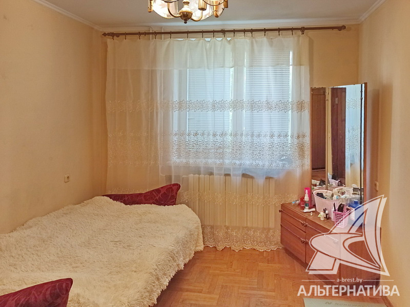  79.7кв.м., комнат 3, г. Брест (ВОСТОК)