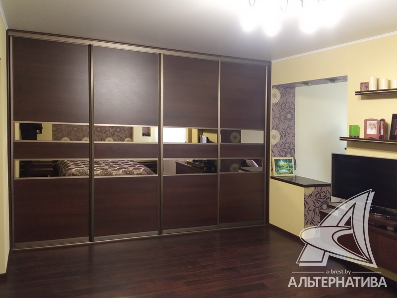  262.6кв.м. (участок 13.3 сот.), г. Брест (ПУГАЧЕВО)