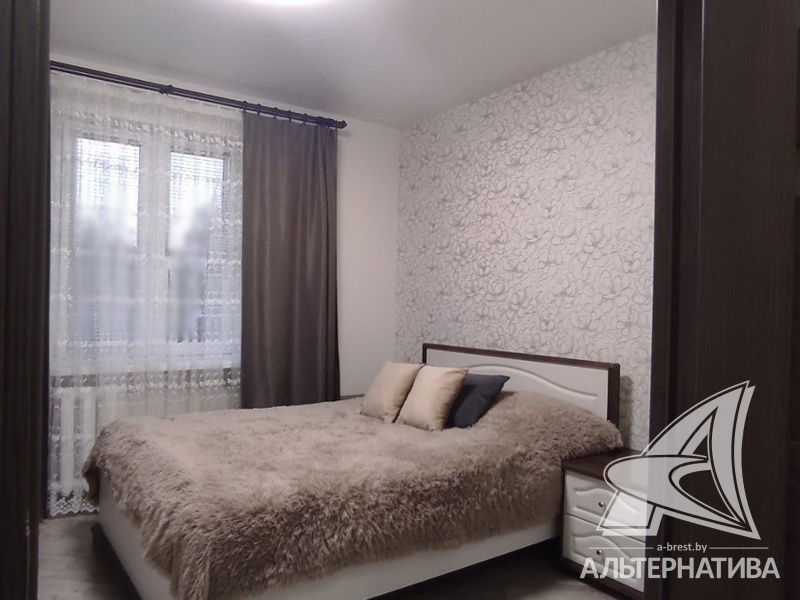  56кв.м., комнат 2, Кобринский р-н