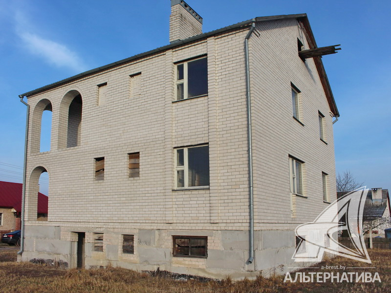  186.6кв.м. (участок 14.89 сот.), г. Брест (БЕРЕЗОВКА)