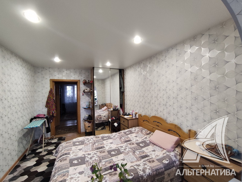  67кв.м., комнат 3, г. Брест (ДУБРОВКА)
