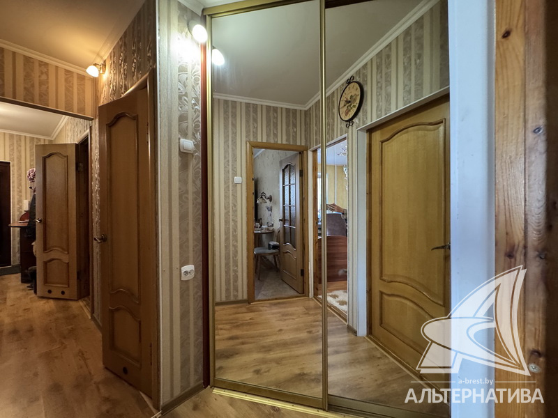  66.6кв.м., комнат 3, г. Брест (ВУЛЬКА)